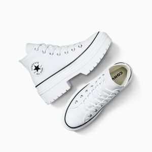 NIB Chuck Taylor All Star Lugged Chunky Heel Platform Shoes